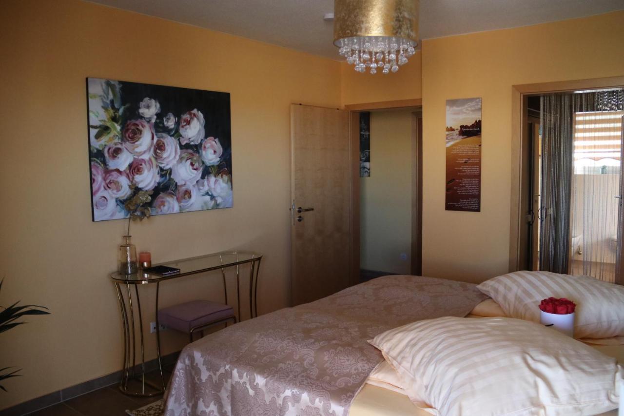 Fewo Golden Palace Ettenheim Εξωτερικό φωτογραφία